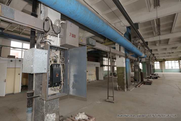 Объявление. Jelgavas mašīnbūves rūpnīcā, Barona ielā 40 piedāvājam nomāt telpas dažāda tipa ražotnēm, Цена: 4000 EUR/мес. Foto #5