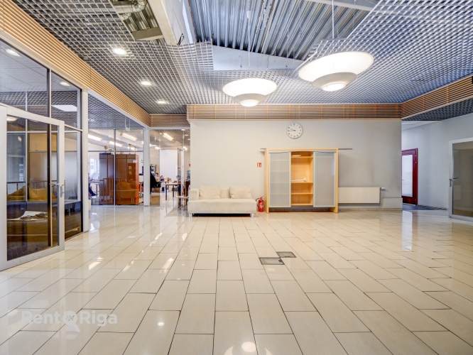 Объявление. Офисные помещения в Плявниеках, на территории офисно-складского комплекса, на 2-м этаже. Цена: 240 EUR/мес. Foto #8