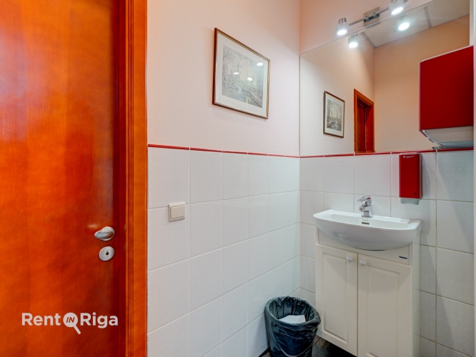 Объявление. Офисные помещения в Плявниеках, на территории офисно-складского комплекса, на 2-м этаже. Цена: 240 EUR/мес. Foto #6