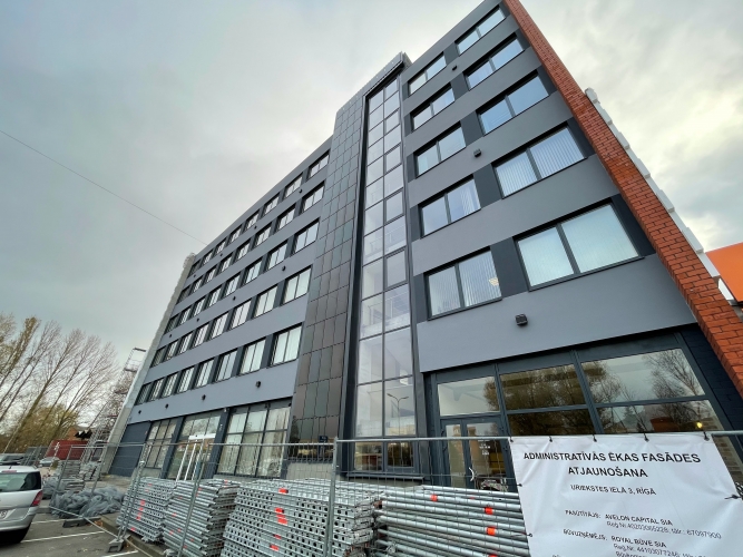 Sludinājumi. Apkurināmas noliktavu telpas ar 6m augstiem greistiem.  + Nolitavās dabīgais apgaismojums, kas ļaus Cena: 4410 EUR/mēn Foto #5