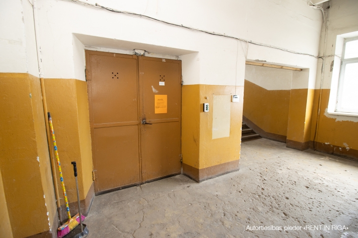 Объявление. T/C \'Liedags\' Slokā, piedāvājam veikala telpas 168 m2 platībā.  Ēkas enkurnomnieks pārtikas veikals Цена: 500 EUR/мес. Foto #7