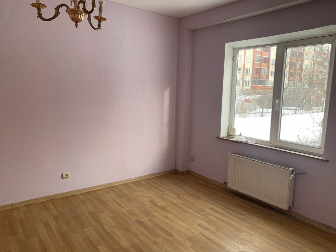 Sludinājumi. Iznomā atsevišķi stāvošu divstāvu ēku Dārzciemā.  Attīstīta sabiedriskā transporta infrastruktūra Cena: 1400 EUR/mēn Foto #6