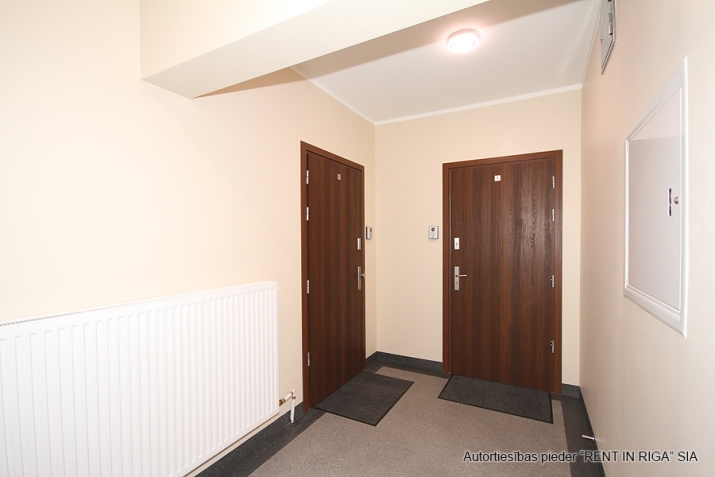 Sludinājumi. Birojs jaunā biroju ēkā Centrā, pie Jeruzalemes ielas, 3. stāvā.   Platība sastāv no atvērta tipa Cena: 1380 EUR/mēn Foto #8