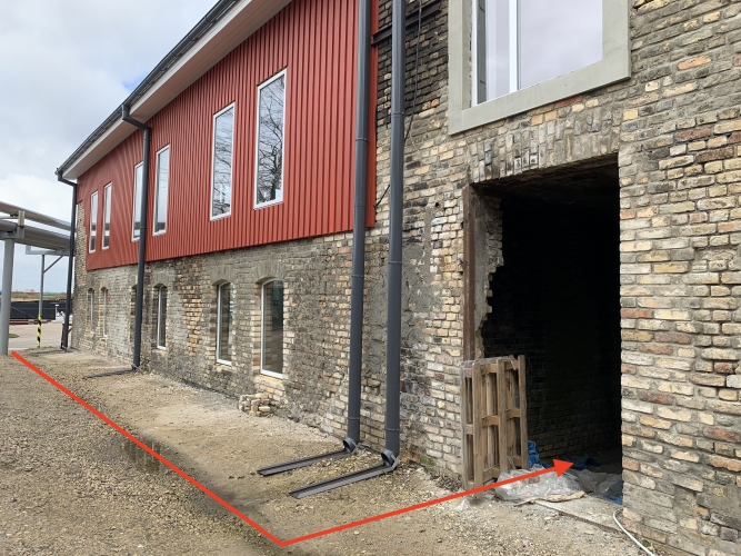 Sludinājumi. Iznomā noliktavas/ražošanas telpas Tvaika ielā.  Telpas nav apkurināmas. Juanajam nomniekam tiks Cena: 333 EUR/mēn Foto #1