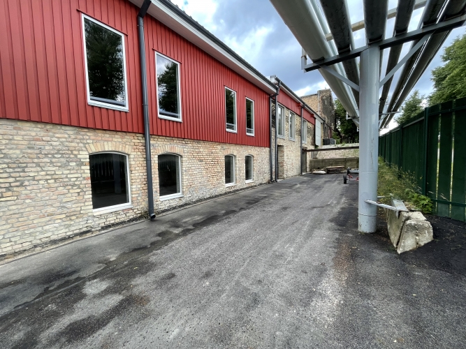 Sludinājumi. Iznomā noliktavas/ražošanas telpas Tvaika ielā.  Telpas nav apkurināmas. Juanajam nomniekam tiks Cena: 333 EUR/mēn Foto #5