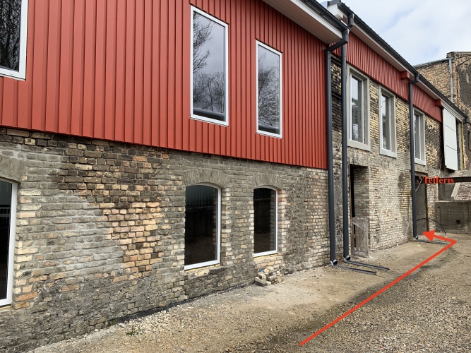 Sludinājumi. Iznomā noliktavas/ražošanas telpas Tvaika ielā.  Teritorija iežogota, caurlaižu un videonovērošanas Cena: 625 EUR/mēn Foto #1