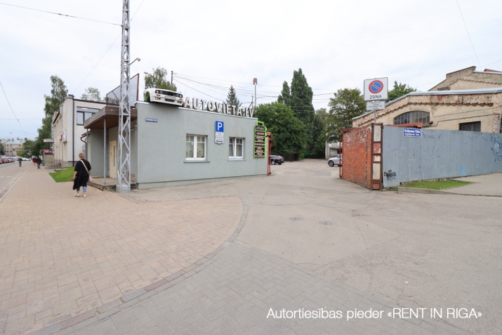 Объявление. Складские помещения в центре.  + 2. этаж. + Удобное расположение. + Платная парковка во Цена: 627 EUR/мес. Foto #1