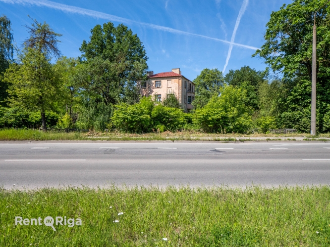 Sludinājumi. Zeme K. Ulmaņa gatves malā ar potenciālu piebrauktuvi no K. Ulmaņa gatves.   Adrese  Paltmales iela Cena: 520000 EUR Foto #5