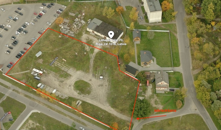 Sludinājumi. Zemes gabals - Dzīvojamās apbūves teritorija (Dz). Iežogota teritorija 7378m2 ar savu iebrauktuvi Cena: 150000 EUR Foto #1