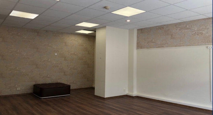 Объявление. Коммерческое помещение с панорамными окнами находится в центральной части города Риги. Объект Цена: 120000 EUR Foto #8