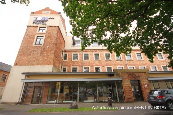 Sludinājumi. Telpas medicīnas pakalpojumu sniedzējam.  + 1. stāvā 840 m2- sastāv no priekštelpas, vāriem Cena: 11576 EUR/mēn Foto #2