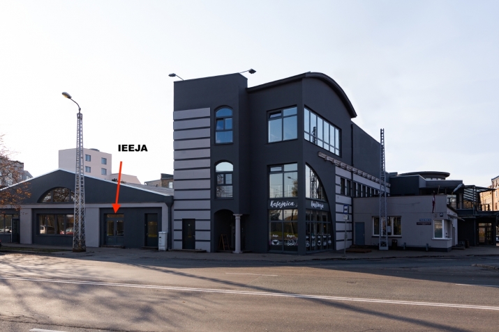 Sludinājumi. Izdevīga lokācija, vieta, kur satiekās 3 ielas, P.Brieža, Pētersalas un Rūpniecības ielas. Pāri Cena: 1560 EUR/mēn Foto #9