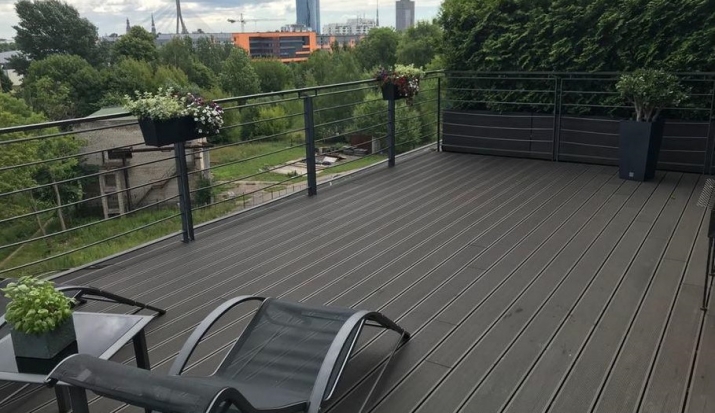 Sludinājumi. Tiek  pārdots pilnībā aprīkots un labiekārtots divistabu dzīvoklis ar visām ērtībām: iebūvēti Cena: 170000 EUR Foto #7