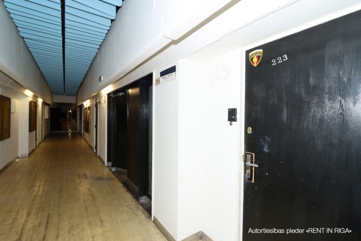 Объявление. Аренда помещений в здании Латвийского союза художников  Сдаются помещения в престижном и культурно Цена: 175 EUR/мес. Foto #3
