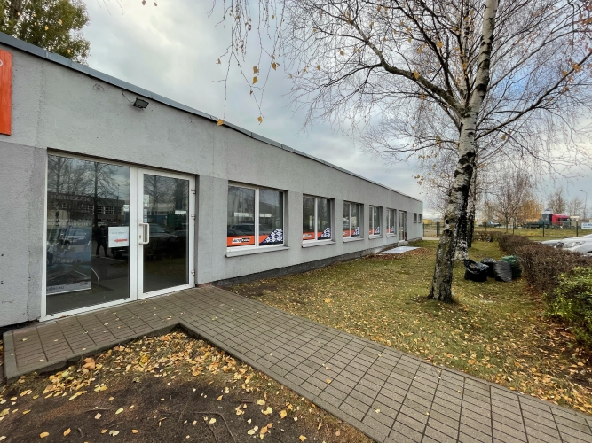 Sludinājumi. Autonomas tirdzniecības telpas pie tirdzniecības ostas Uriekstes ielā.  + Privāta ieeja no Cena: 2584 EUR/mēn Foto #3