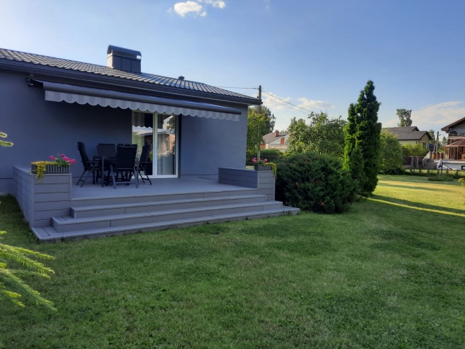 Объявление. For long term rent: a compact, very cozy and tastefully furnished house with a terrace. The house Цена: 1200 EUR/мес. Foto #2
