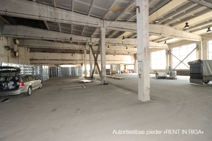 Объявление. Plaša telpas ražošanai vai noliktavai.  + Sakopta, iežogota, asfaltēta un apsragāta teritorija ar Цена: 11715 EUR/мес. Foto #6