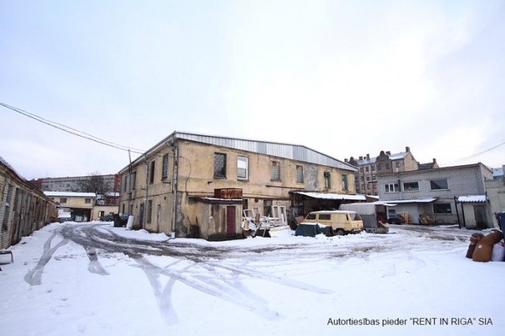 Объявление. Pārdodam perspektīvu objektu investīcijai Pērnavas un Rūdolfa ielas krustojumā.  Krustojumam pienāk Цена: 3.4e+06 EUR Foto #3