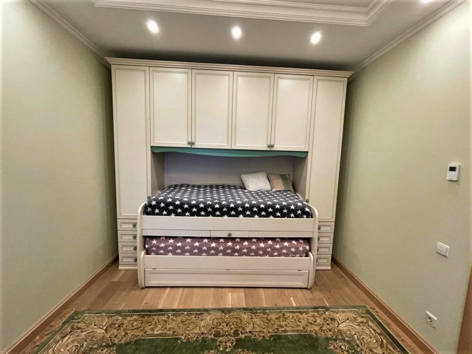 Sludinājumi. Tiek pārdots ekskluzīvs dzīvoklis, modernā dzīvokļu kompleksā, kas atrodas Bulduros, Meža Cena: 400000 EUR Foto #6