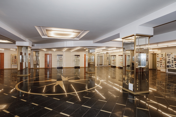 Sludinājumi. Plašas ražošanas telpas:  + teritorijas zonējums ar ražotnes statusu (R); + telpu grupa 1251 Cena: 5495 EUR/mēn Foto #4