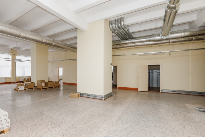 Sludinājumi. Plašas telpas:  + teritorijas zonējums ar ražotnes statusu (R); + telpu grupa 1251 (ražotnes telpu Cena: 2075 EUR/mēn Foto #6