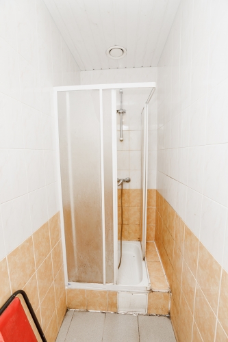 Sludinājumi. Plašas telpas:  + teritorijas zonējums ar ražotnes statusu (R); + telpu grupa 1251 (ražotnes telpu Cena: 2075 EUR/mēn Foto #7