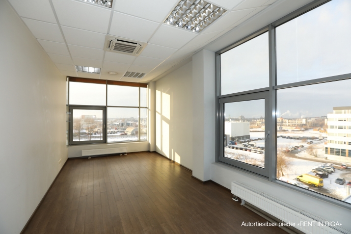 Sludinājumi. Biroja telpas Duntes ielā 15a.  + 6. stāvs. + Platība sastāv no priekštelpas, atvērtas telpas, 6 Cena: 3537 EUR/mēn Foto #4