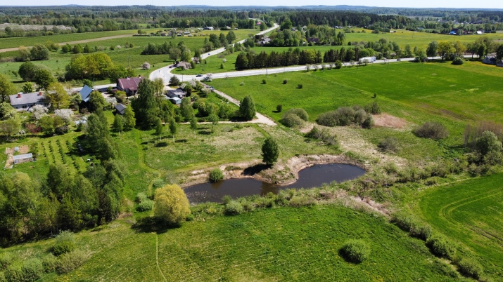 Sludinājumi. Tiek piedāvāts komerciālās apbūves zemesgabals Lielvāržos!  Zemesgabals ar kopējo platību 7360m2, Cena: 70000 EUR Foto #4