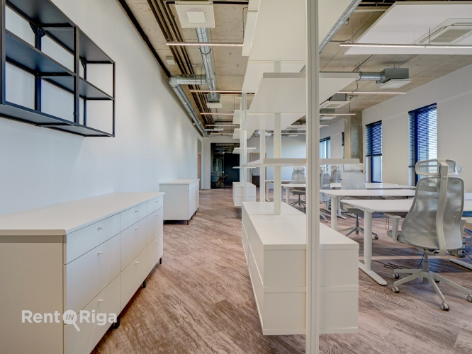 Объявление. Modern office with an open-plan layout on the 10th floor of the Place Eleven office building.  6 Цена: 3440 EUR/мес. Foto #4