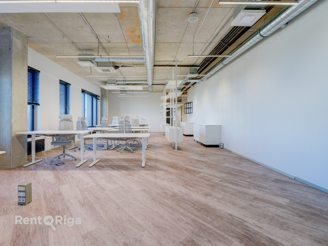 Объявление. Modern office with an open-plan layout on the 10th floor of the Place Eleven office building.  6 Цена: 3440 EUR/мес. Foto #7