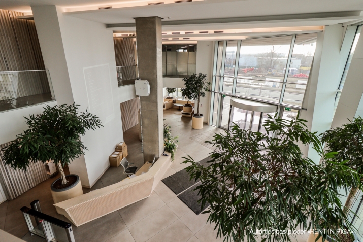 Объявление. Biroja telpas biroju ēkas Place Eleven 11. stāvā.  Birojs sastāv no vienas atvērta tipa darba Цена: 3440 EUR/мес. Foto #9