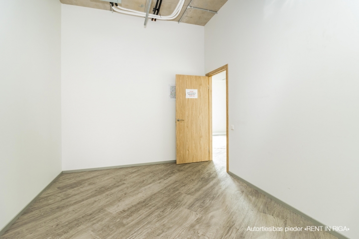 Объявление. Biroja telpas biroju ēkas Place Eleven 11. stāvā.  Birojs sastāv no vienas atvērta tipa darba Цена: 3440 EUR/мес. Foto #7