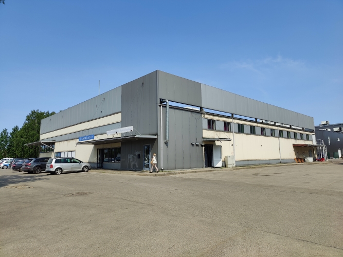 Sludinājumi. Tiek iznomātas biroja telpas Dārzciemā, TC Beta otrajā stāvā.  + atsevišķa ieeja no fasādes; + ir Cena: 342 EUR/mēn Foto #2