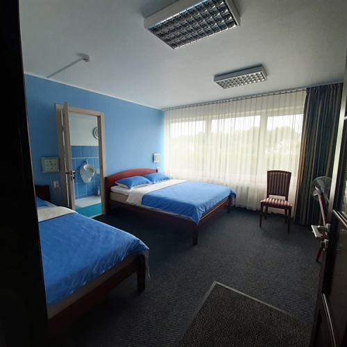 Sludinājumi. Piedāvājumā lielisks investīciju objekts  3 stāvu ēka 1211 m2 platībā ar viesu istabām, atpūtas un Cena: 1.35e+06 EUR Foto #8