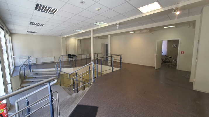 Объявление. Bright and Spacious Retail or Showroom Premises at 42 Stabu Street  The premises were previously Цена: 1000 EUR/мес. Foto #5