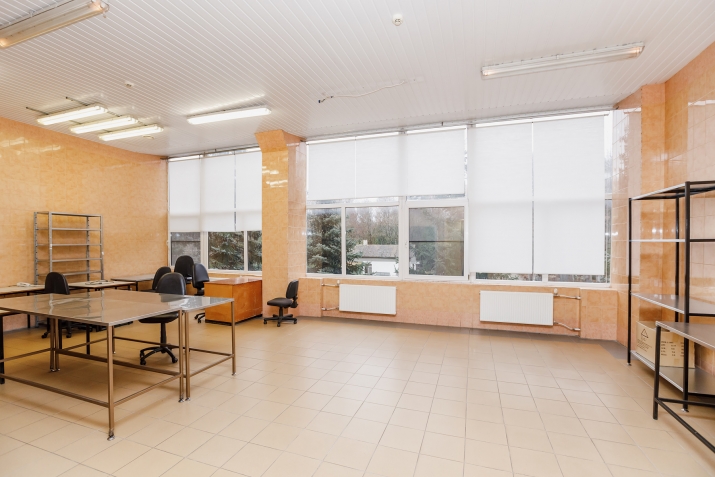 Sludinājumi. PVD prasībām atbilstošas ražošanas telpas induastriālajā parkā Ziepniekkalnā. 3.stāvs 1 410 m2 Cena: 10430 EUR/mēn Foto #6
