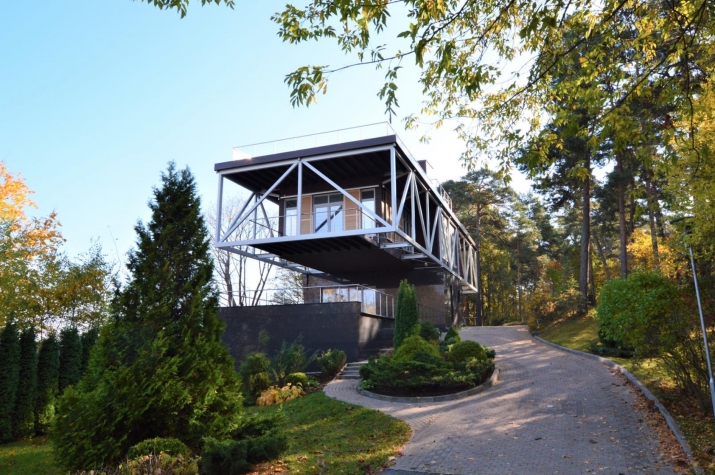 Объявление. Продается эксклюзивный частный дом на берегу озера Кишэзерс с благоустроенной территорией.  Частный Цена: 900000 EUR Foto #4