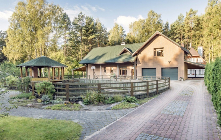 Объявление. Продается недвижимость в Юрмале.  Здания не сданы в эксплуатацию. Недвижимость состоит из двух Цена: 250000 EUR Foto #1