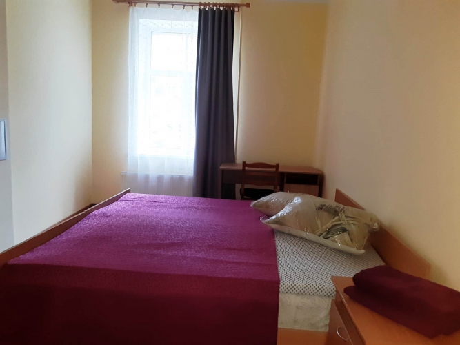 Sludinājumi. Ilgtermiņā izīrē mājīgu un siltu 2 izolētu istabu dzīvokli blakus t/c Bērnu pasaule.   + 2 izolētas Cena: 550 EUR/mēn Foto #5