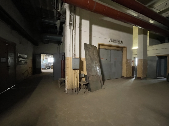 Sludinājumi. Ražotne vai noliktava tuvajā Purvciemā. Platība 843.8 m2. WC ir koplietošanā. Griestu augstums Cena: 886 EUR/mēn Foto #8