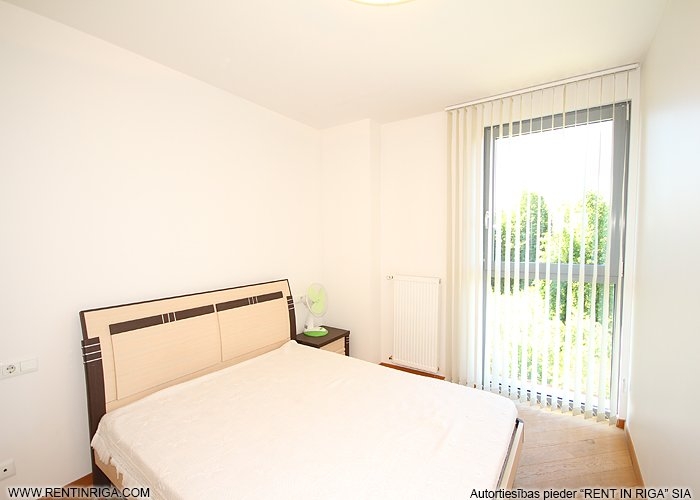 Sludinājumi. Visiespaidīgākais šajā dzīvoklī ir tiešais skats uz ūdens plašumu, varēsiet vienkārši atlaisties Cena: 340000 EUR Foto #9