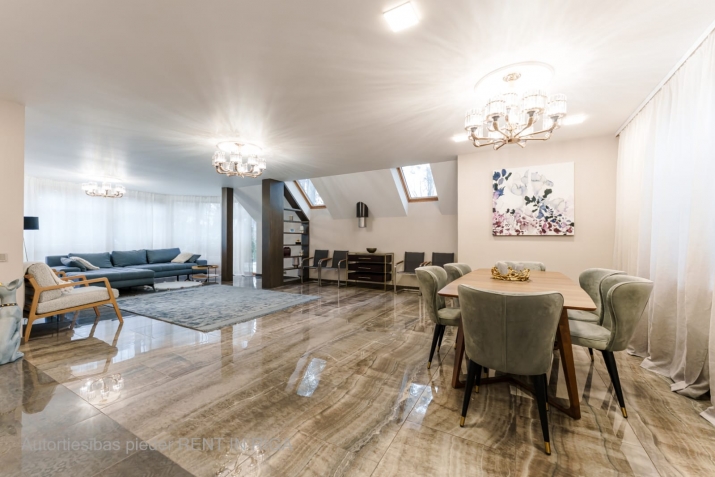 Sludinājumi. Tiek pārdota 3 stāvu māja (dvīnu mājas sekcija), 1 līnijā, Bulduri, Jūrmala. Mājas kopējā platība Cena: 820000 EUR Foto #7