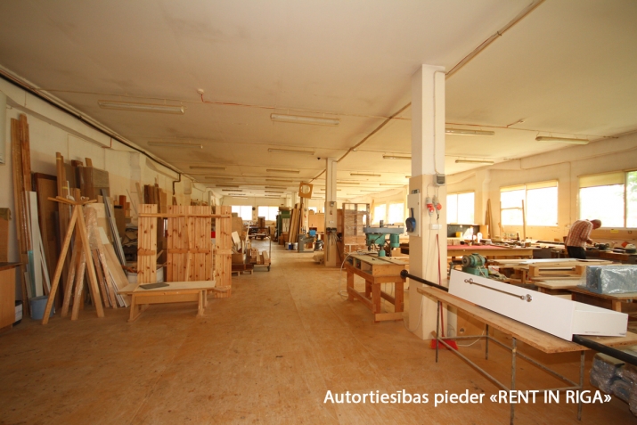 Объявление. Ražošanas objekts ar izcilu atrašanās vietu strauji augošajos Piņķos.  + Telpās betona grīda; + Цена: 2331 EUR/мес. Foto #6