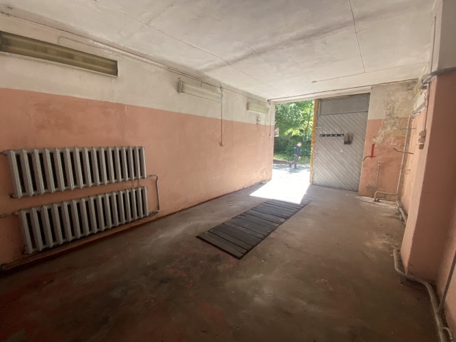 Объявление. Biroju ēku kompleks ar teritoriju Pārdaugavā.  + Īpašuma sastāvs: Divstāvu ēka 255 m2 platībā. 1. Цена: 1829 EUR/мес. Foto #6