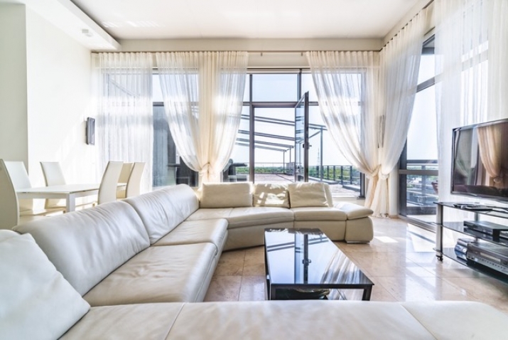 Sludinājumi. Unikāla iespēja iegādāties īstu penthouse dzīvokli Āgenskalnā. Dzīvoklis (133,2m2) aizņem visu 10. Cena: 550000 EUR Foto #1