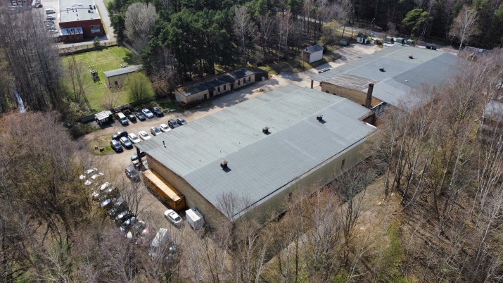 Объявление. Noliktavu komplekss R zonas teritorijā.  + Iežogota, asfaltēta teritorija, kopējā platība 3400 kvm, Цена: 1e+06 EUR Foto #3