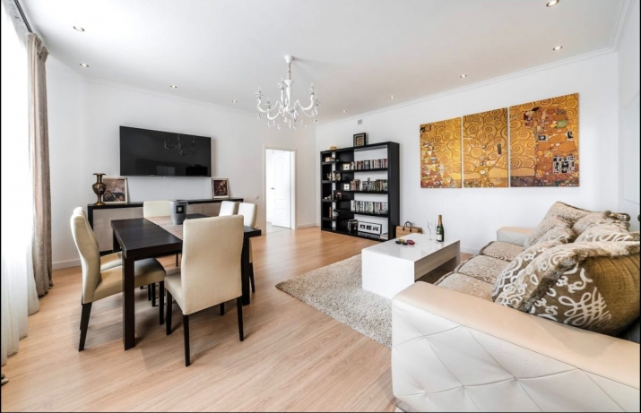 Объявление. В стоимость аренды включены коммунальные платежи. 2-х комнатная просторная квартира  в Упиша Цена: 1700 EUR/мес. Foto #2