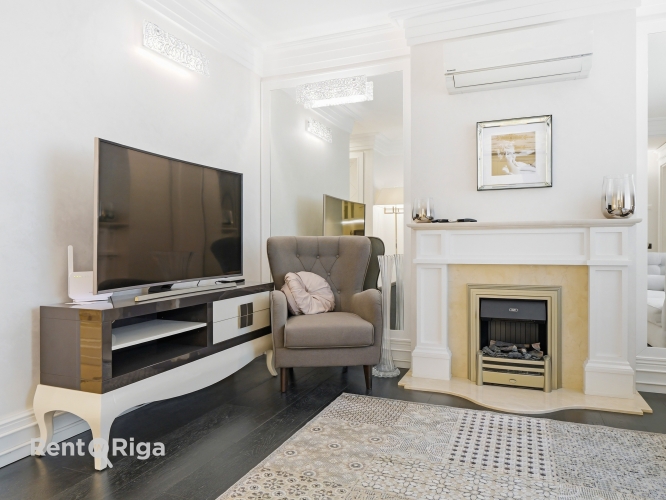 Объявление. Сдаётся двухкомнатная квартира в элитном комплексе Aleksandra Apartment.  Квартира состоит из Цена: 2000 EUR/мес. Foto #5