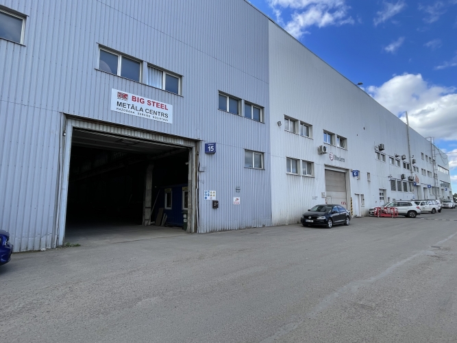 Объявление. Склад/производственное помещение без отопление. Отлично подходит под металлообработку.  Кран-балка Цена: 4147 EUR/мес. Foto #7