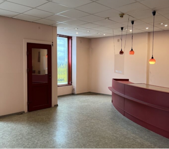 Sludinājumi. Telpas komercdarbībai ar kopējo platību 358 kv. m. Rīgas centrā.  + Ērts plānojums ar skatlogiem uz Cena: 230000 EUR Foto #3